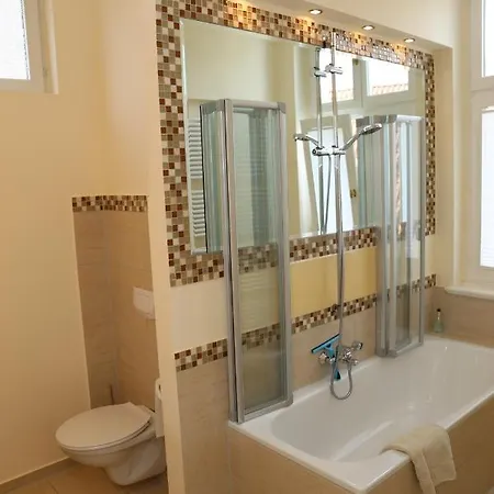 Villa Greve - Deluxe Suite Bad Salzuflen Buitenkant foto